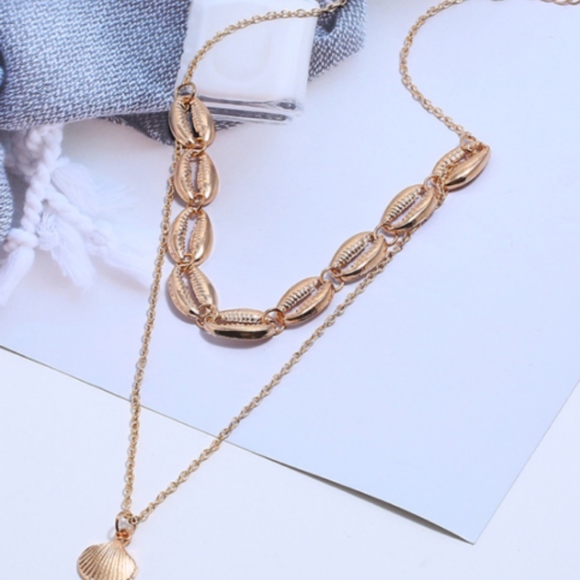 Layered Gold Dipped Shell Necklace - Picture 2 of 8